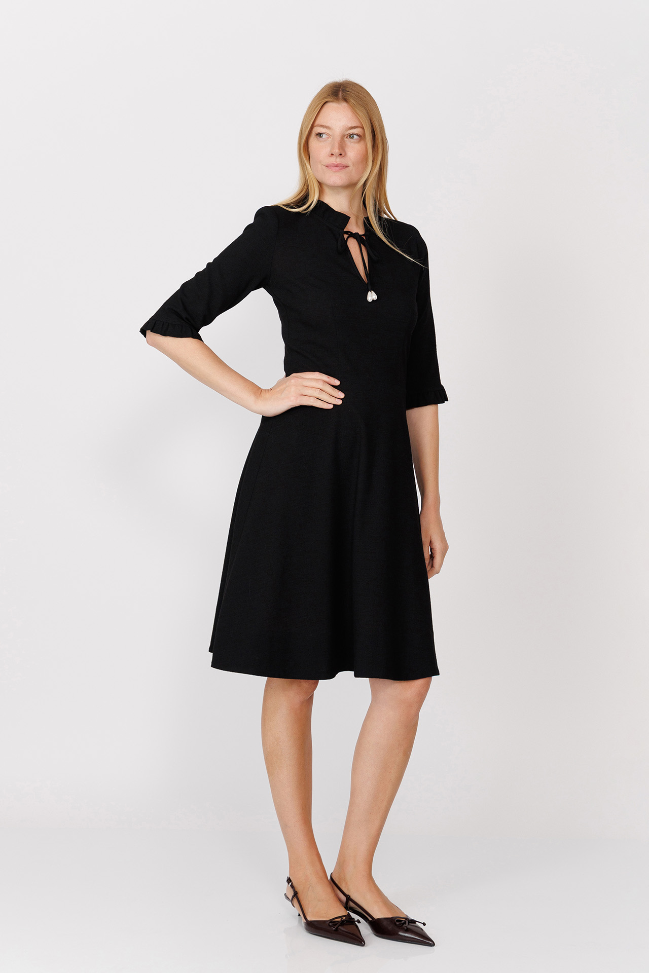 ROCHIE DIN AMESTEC LÂNĂ 8183LN