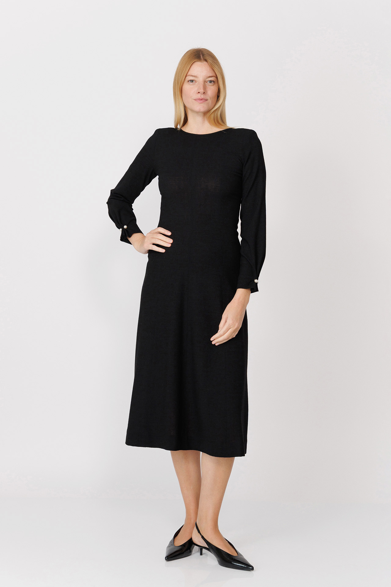 ROCHIE DIN AMESTEC LANA 8058LN